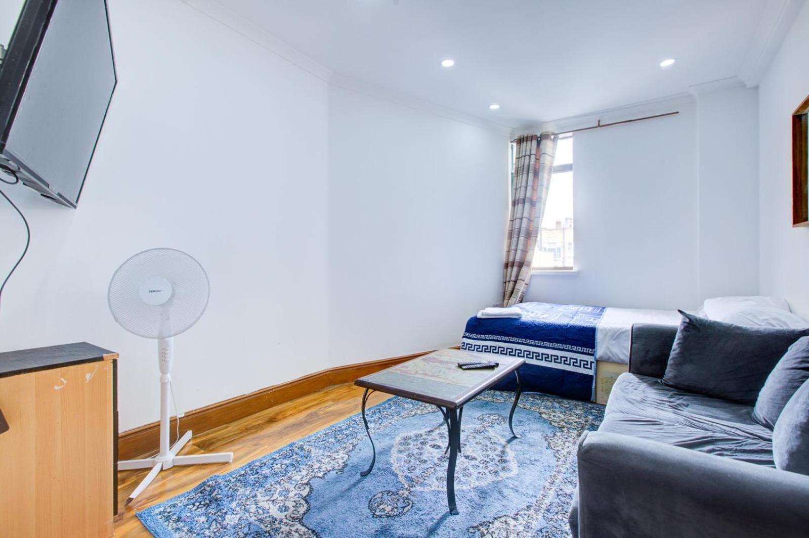 Portman Square Residence Apartment *